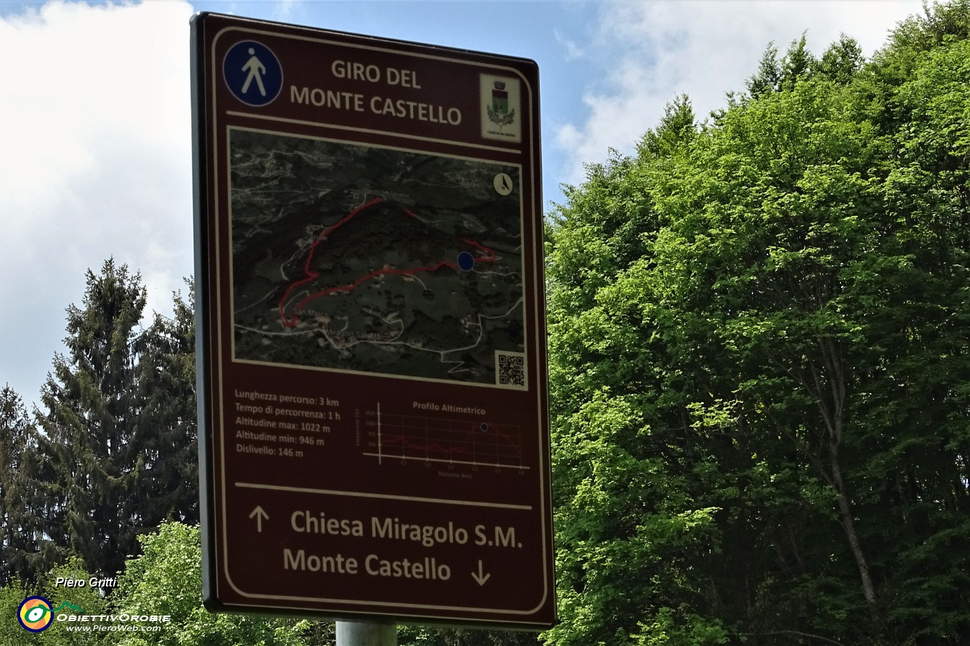 101 Sono sul percorso del 'Giro del Monte Castello'.JPG